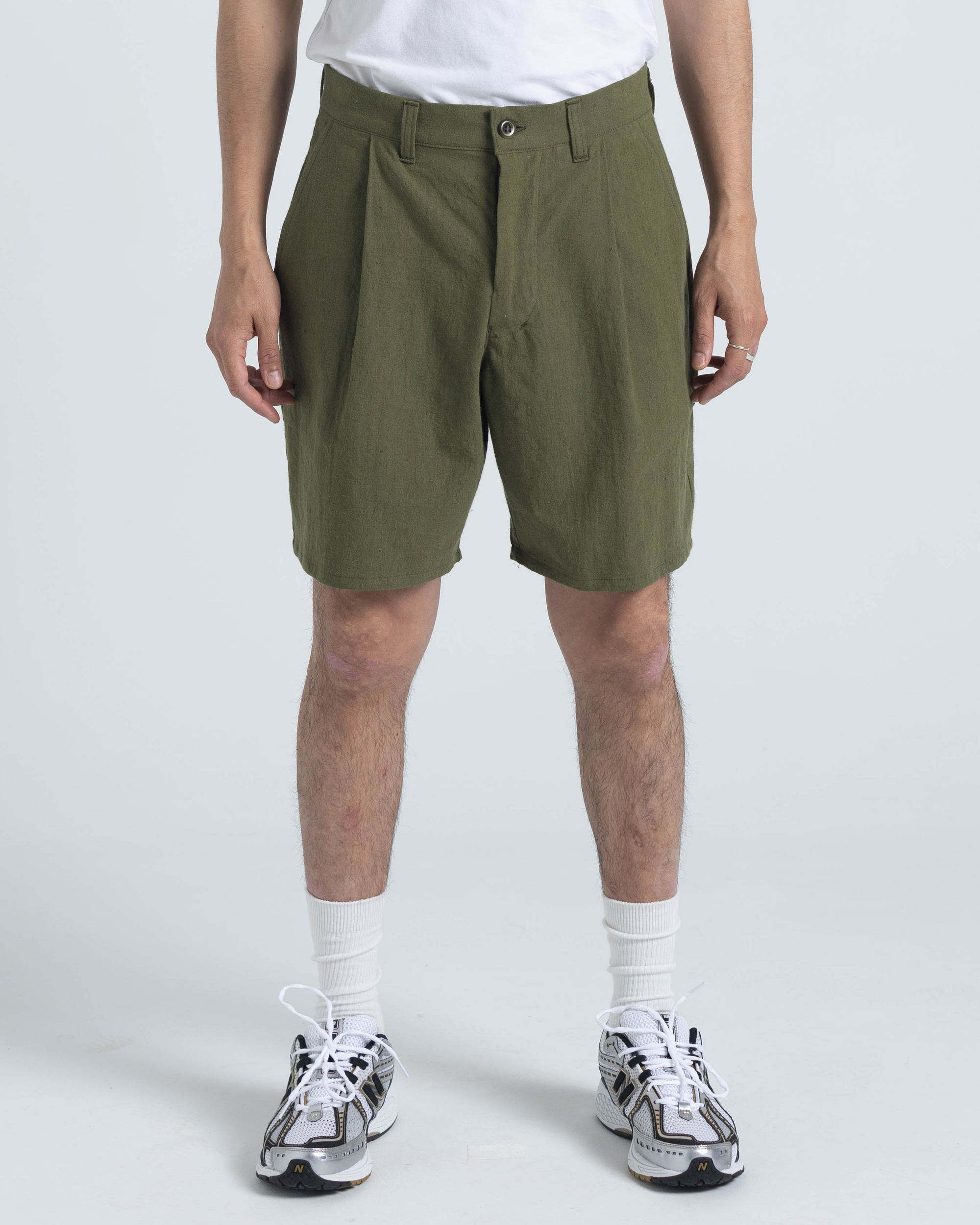 SAMPLE SALE: Pleated Shorts - OIive Cotton / Linen